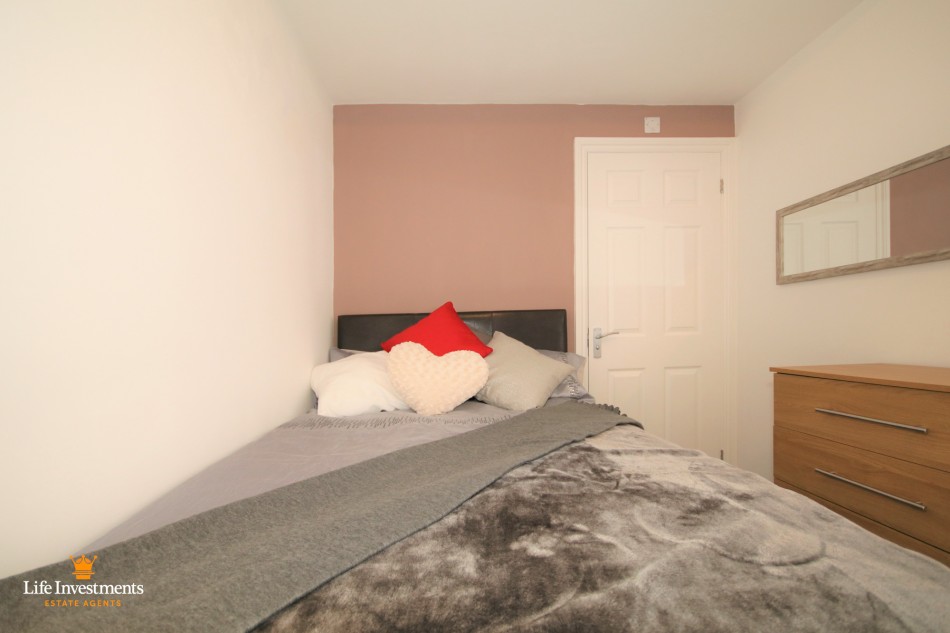 Images for Oxford Street, Rugby EAID: BID:lifeinvestments