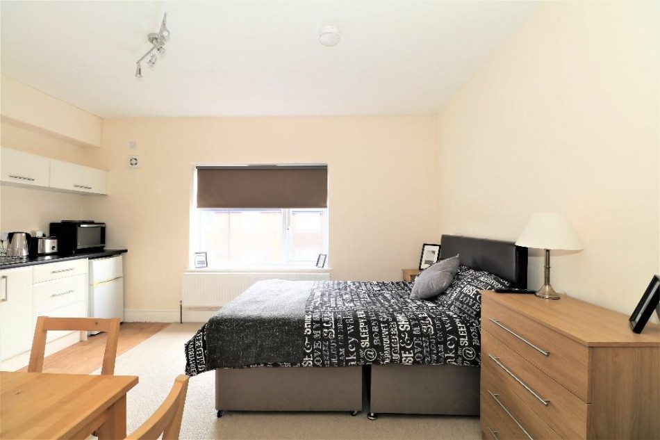 Images for Oxford Street, Rugby EAID: BID:lifeinvestments