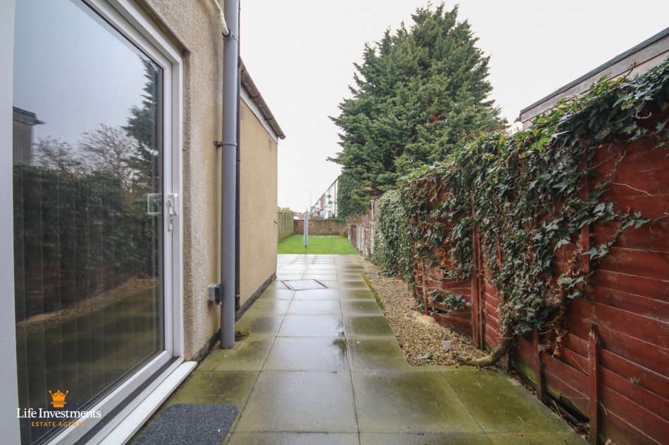 Images for Oxford Street, Rugby EAID: BID:lifeinvestments