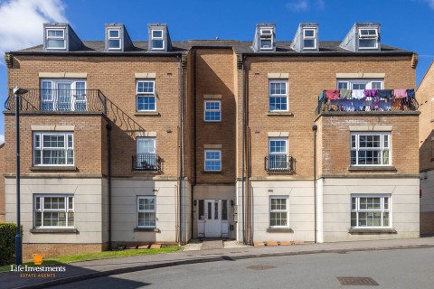 Stowe Drive, Rugby