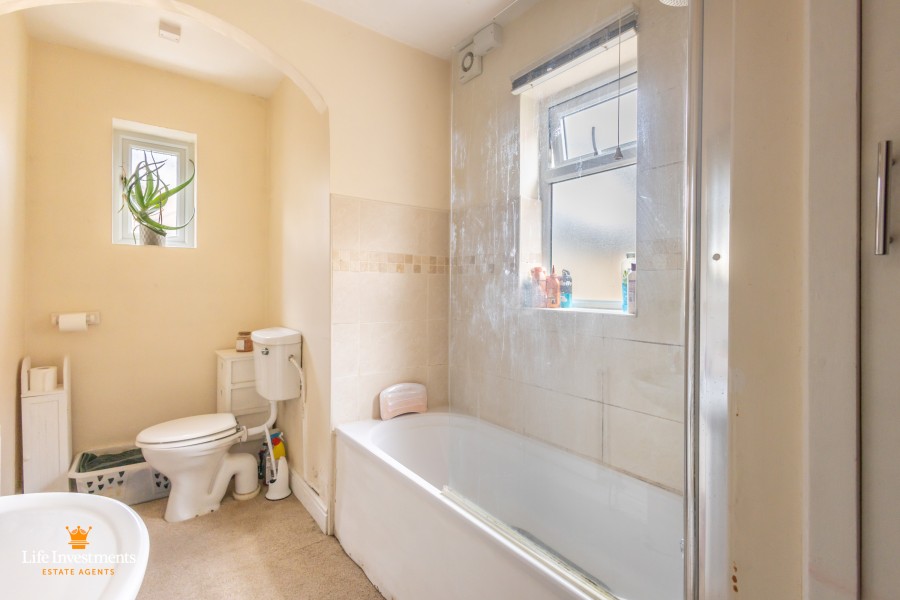 Images for Bath Street, Rugby EAID: BID:lifeinvestments
