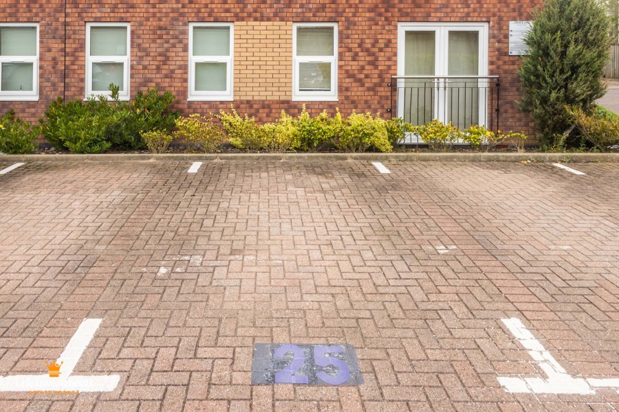Images for Crescent House, Woodside Park, Rugby EAID: BID:lifeinvestments