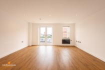 Images for Crescent House, Woodside Park, Rugby