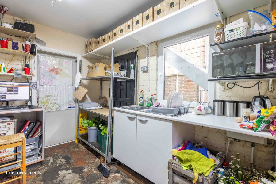 Images for Hillmorton Road, Rugby EAID: BID:lifeinvestments