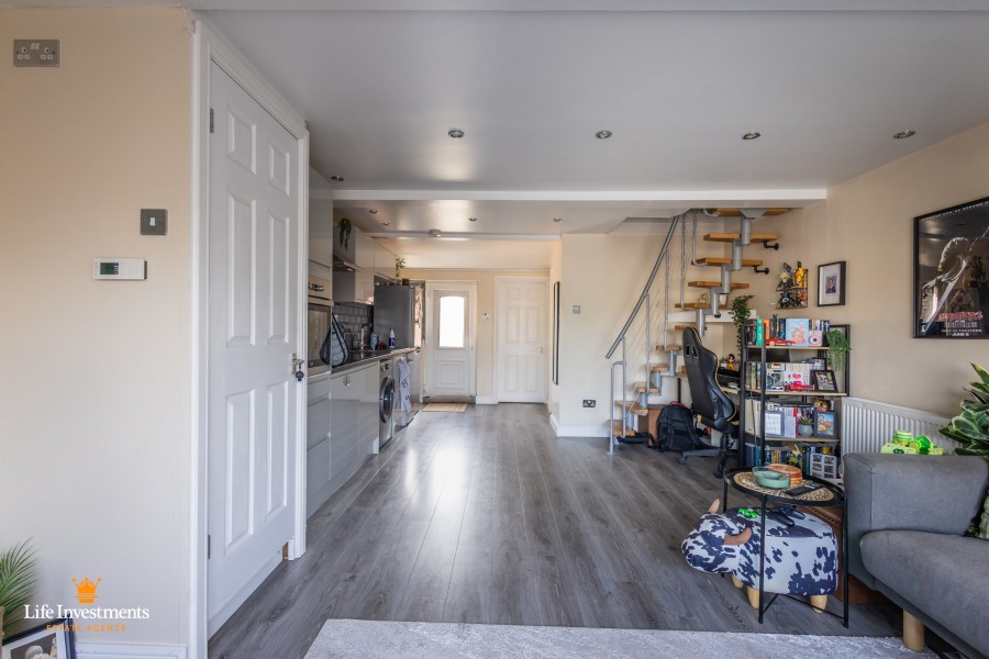 Images for Hillmorton Road, Rugby EAID: BID:lifeinvestments