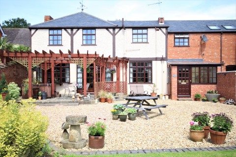 Clifton upon Dunsmore, Rugby