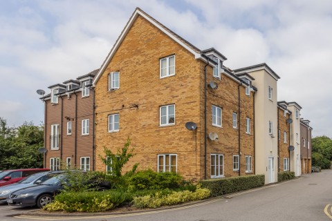 Lawford Bridge Close, Rugby