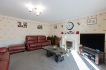 Images for Alicia Close, Cawston, Rugby