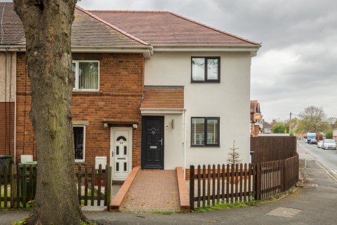 Wathen Road, Warwick