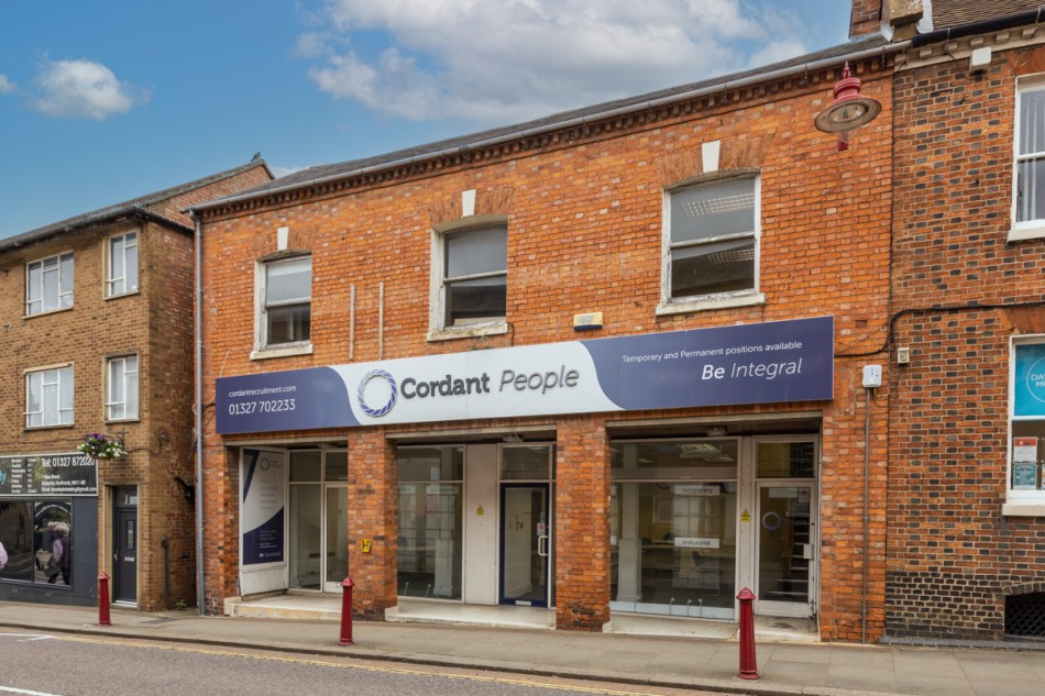 Images for New Street, Daventry EAID: BID:lifeinvestments