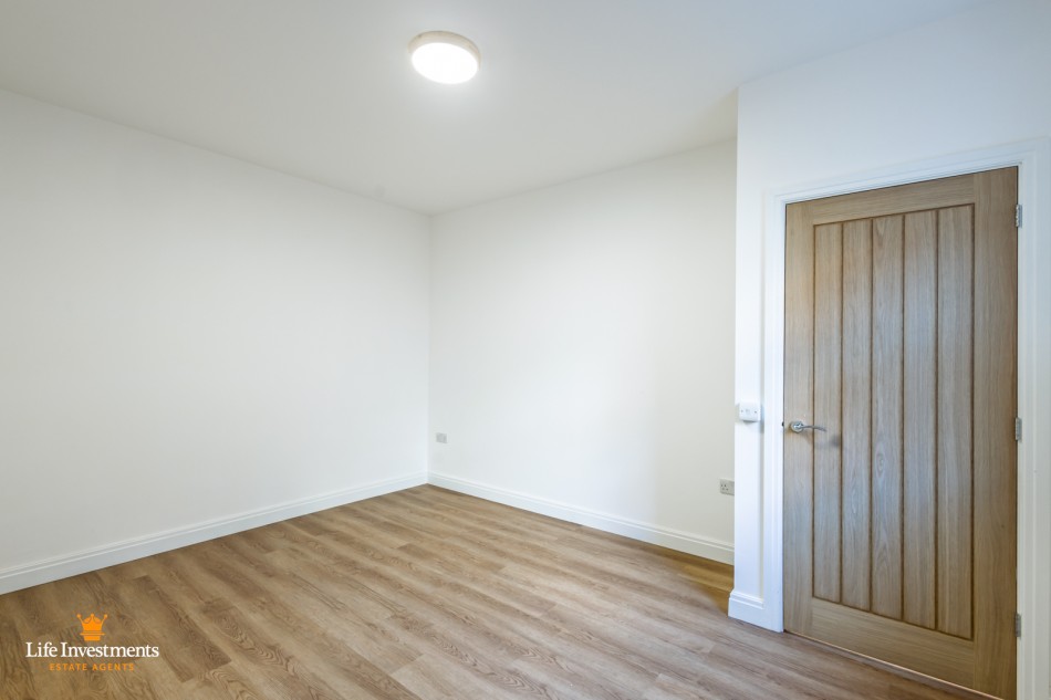 Images for New Street, Daventry EAID: BID:lifeinvestments