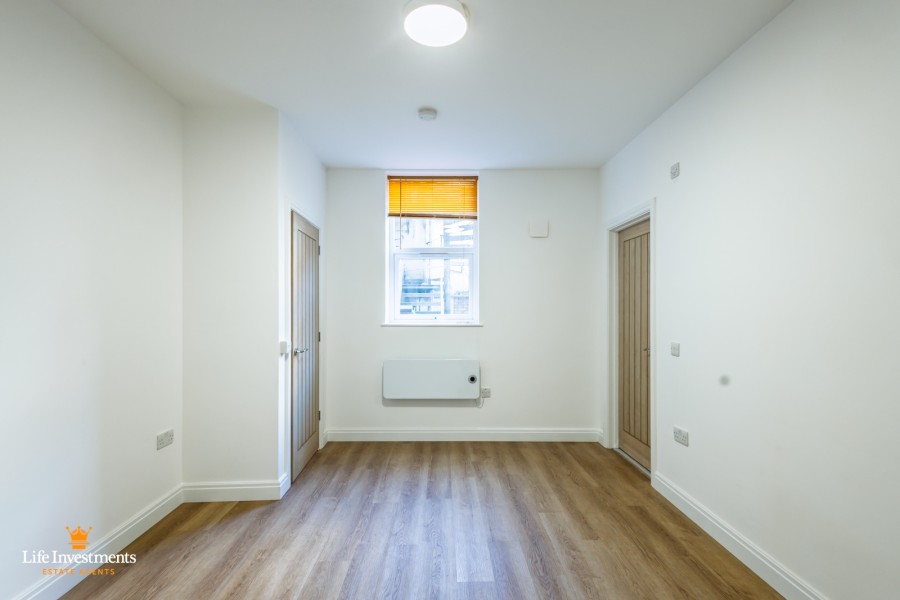 Images for New Street, Daventry EAID: BID:lifeinvestments