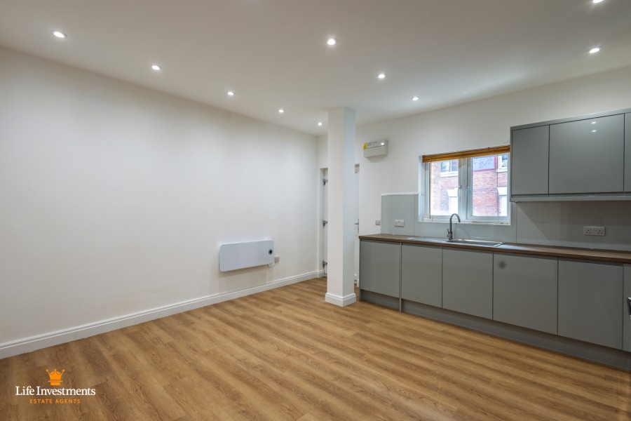 Images for New Street, Daventry EAID: BID:lifeinvestments