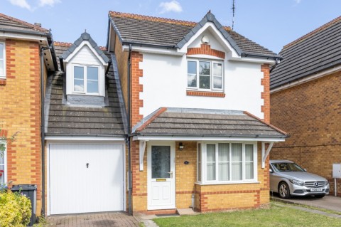 Bronte Close, Rugby