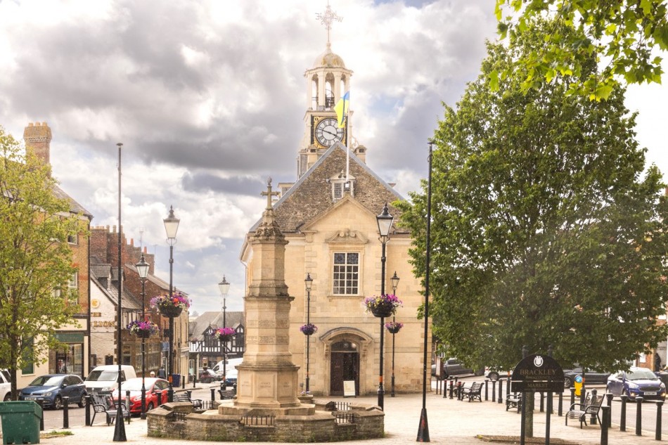 Images for Delorean Way, Brackley EAID: BID:lifeinvestments
