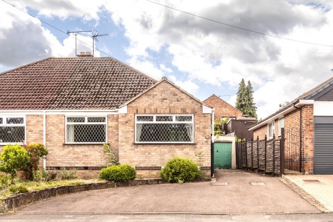 Packwood Avenue, Rugby