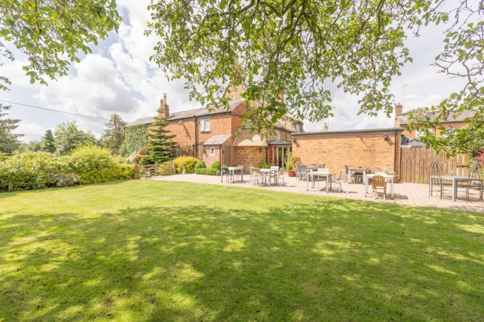 Images for Willoughby, Rugby EAID: BID:lifeinvestments