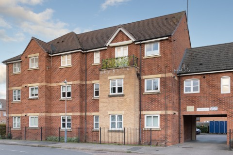 Brodie Close, Rugby