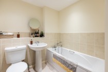 Images for Brodie Close, Rugby