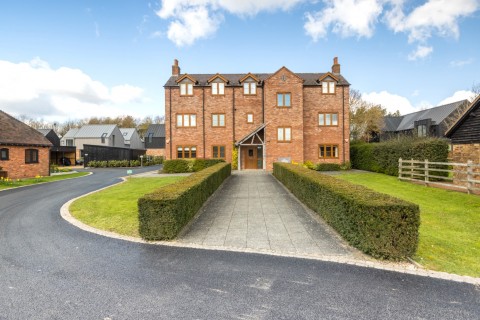 Farmhouse Apartments, Bilton Fields, Bilton Fields Farm Lane, Rugby