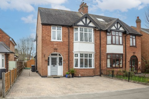 Fisher Avenue, Rugby