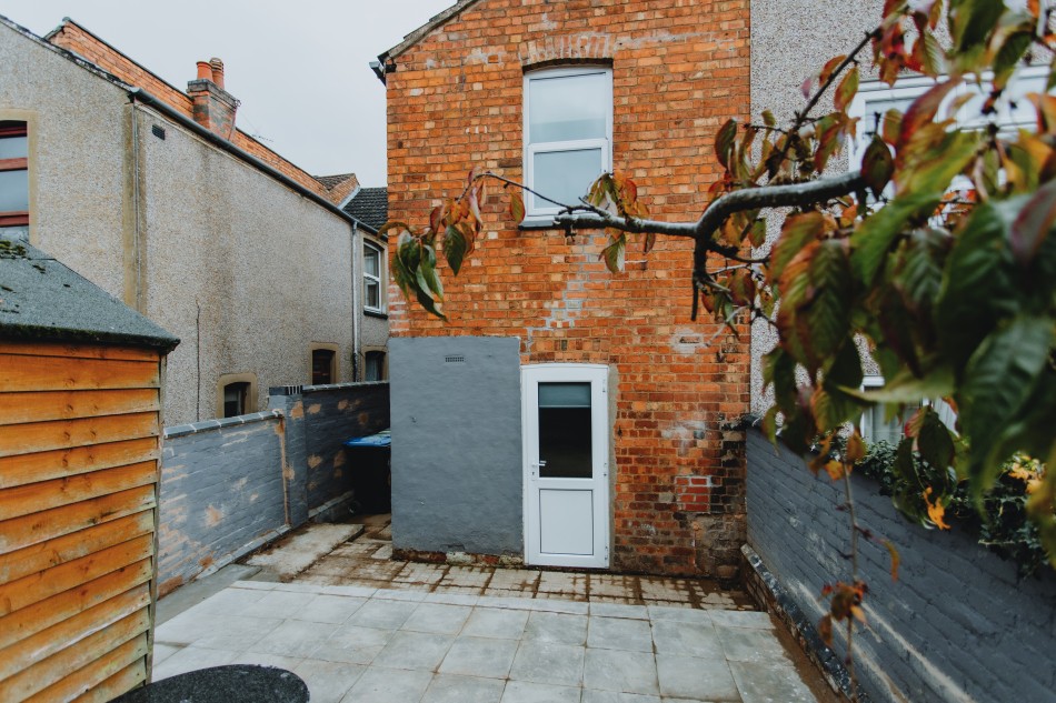 Images for 40 Windsor Street, Rugby EAID: BID:lifeinvestments