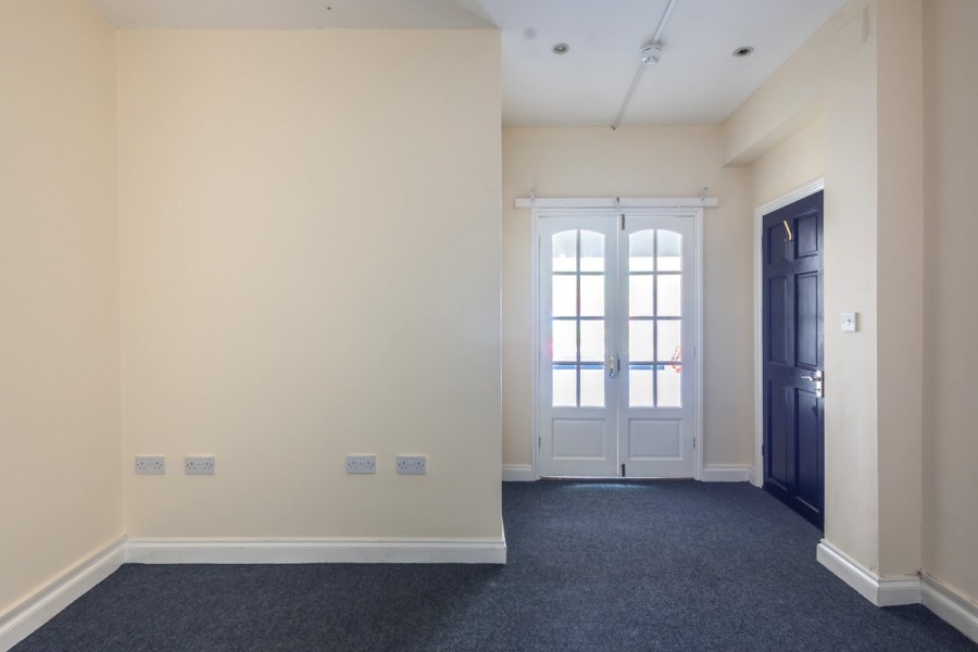 Images for Regent Street, Rugby EAID: BID:lifeinvestments