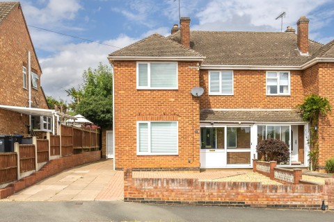 McKinnell Crescent, Rugby