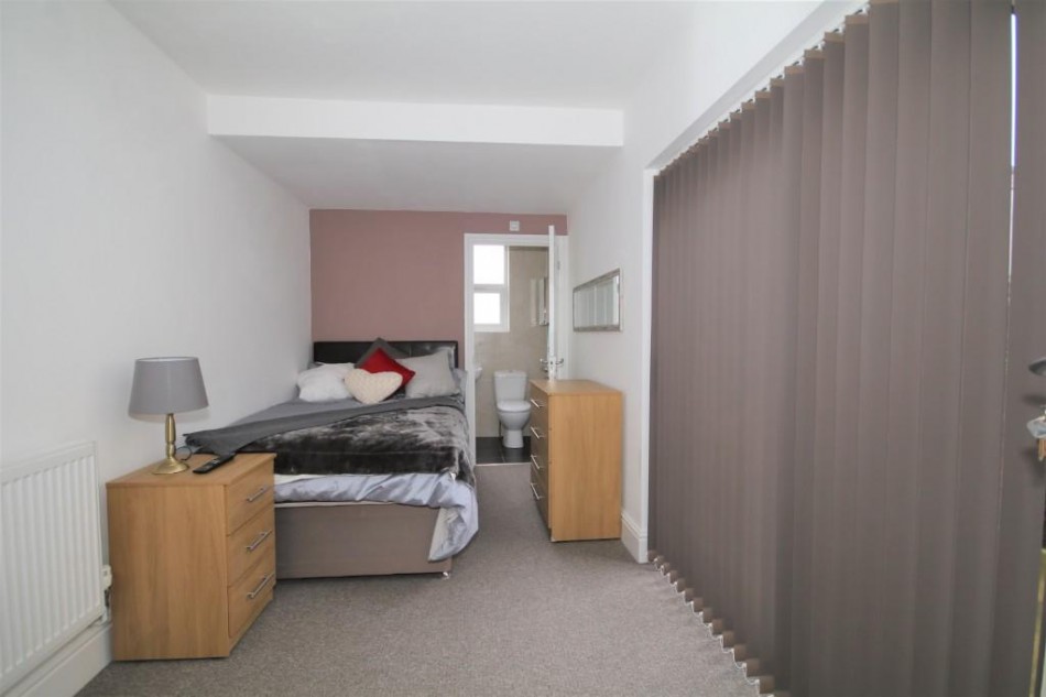 Images for Oxford Street, Rugby EAID: BID:lifeinvestments