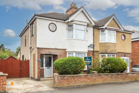 Portland Road, Rugby