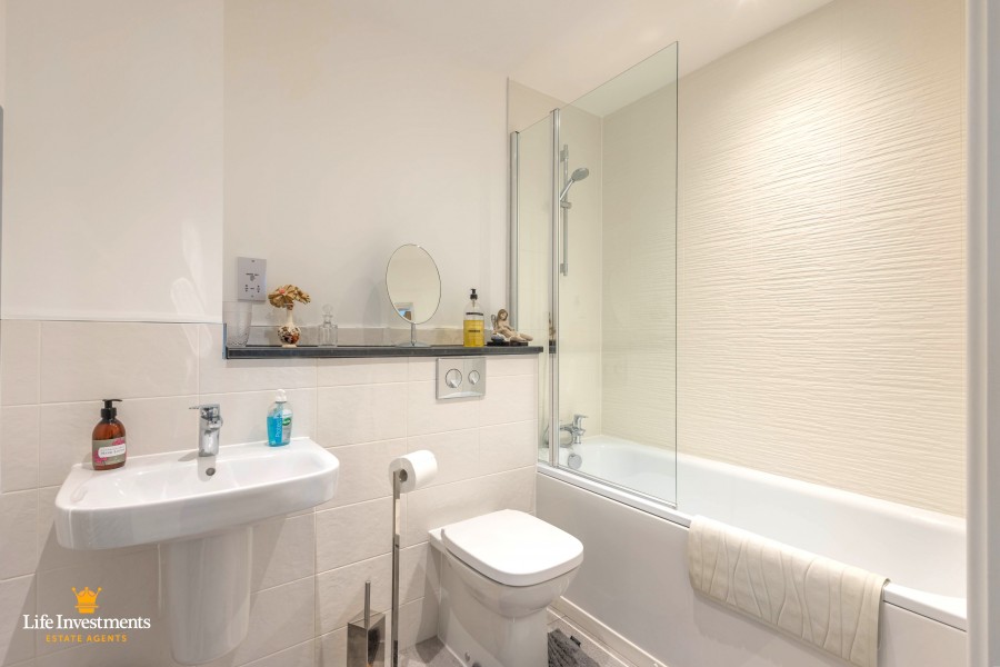 Images for Stables Court, Coombe Road, Rugby EAID: BID:lifeinvestments