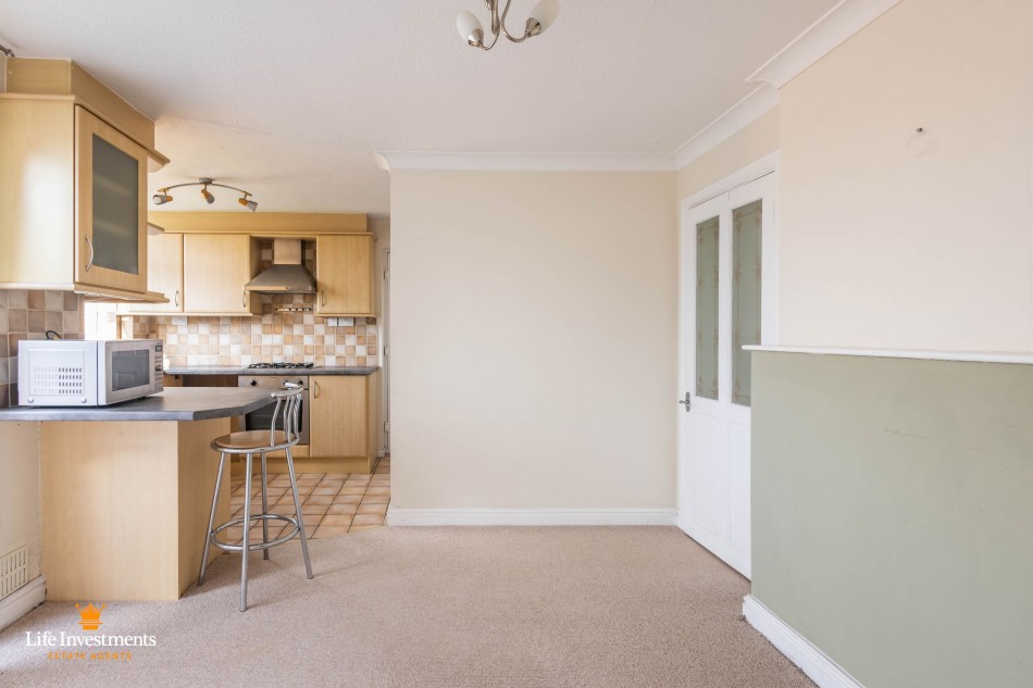 Images for Deane Road, Hillmorton, Rugby EAID: BID:lifeinvestments