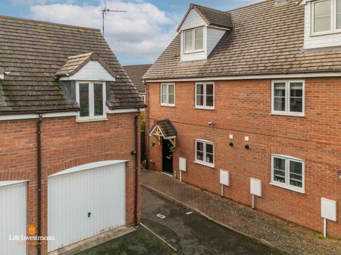 Willow Gardens, Townsend Lane, Long Lawford, Rugby