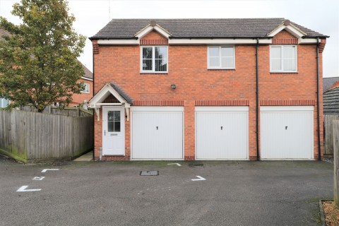 Farnborough Avenue, Rugby