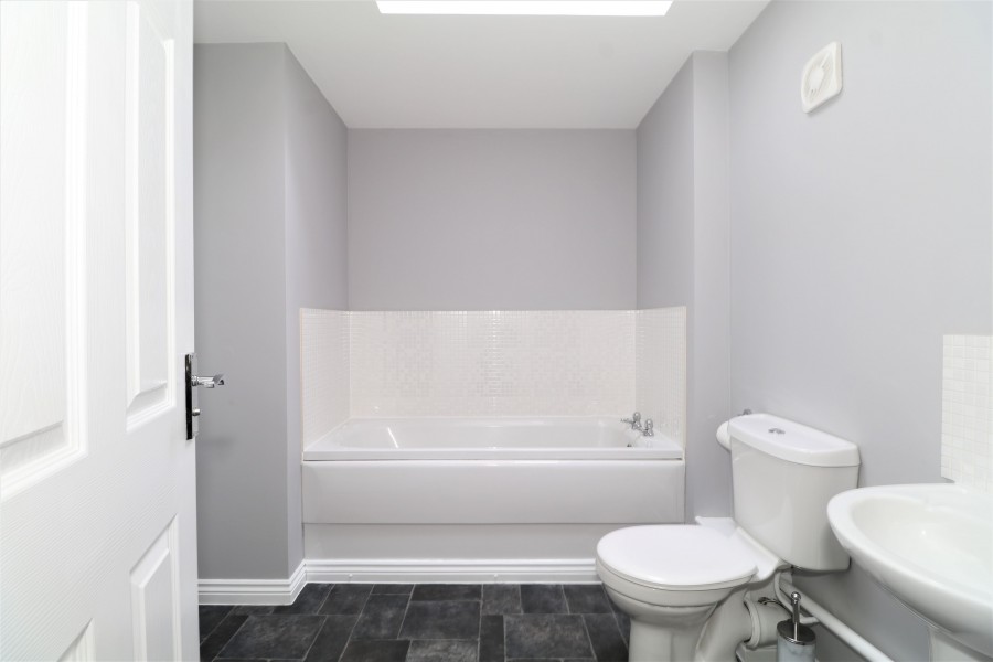 Images for Farnborough Avenue, Rugby EAID: BID:lifeinvestments