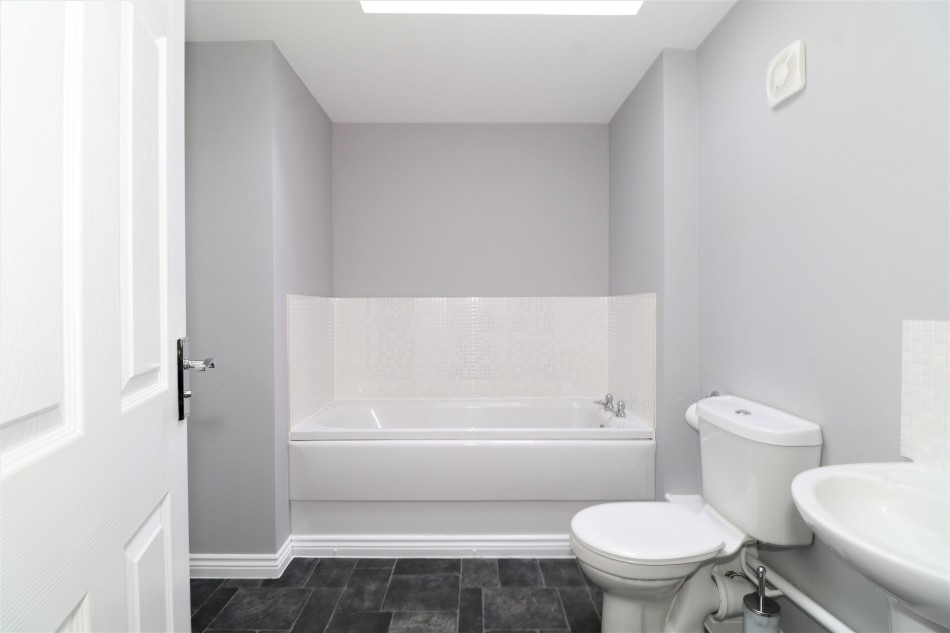 Images for Farnborough Avenue, Rugby EAID: BID:lifeinvestments