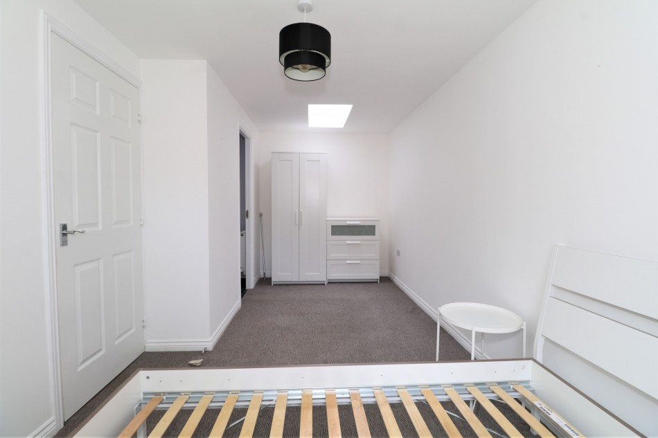 Images for Farnborough Avenue, Rugby EAID: BID:lifeinvestments