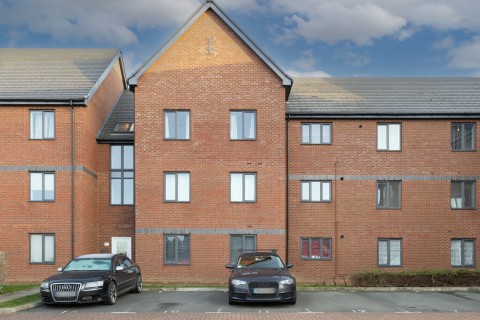 Kirkistown Close, Rugby