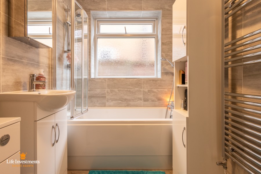 Images for Thackeray Close, Rugby EAID: BID:lifeinvestments