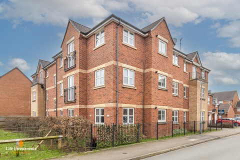 Brodie Close, Rugby