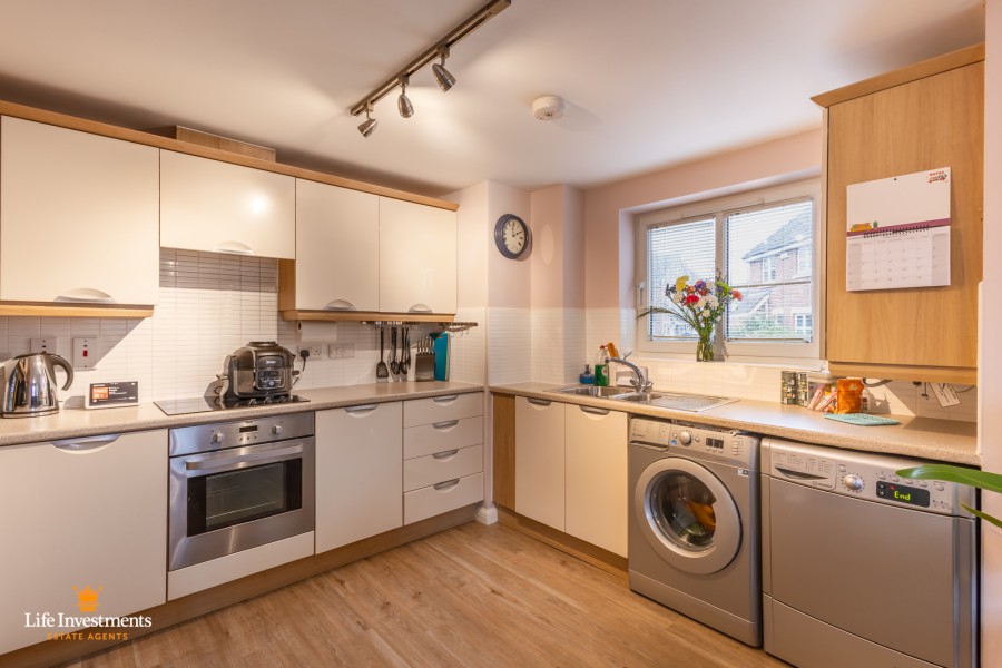 Images for Brodie Close, Rugby EAID: BID:lifeinvestments