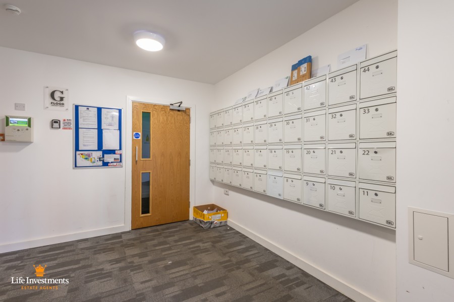 Images for Crescent House, Woodside Park, Rugby EAID: BID:lifeinvestments