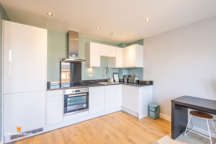 Images for Crescent House, Woodside Park, Rugby EAID: BID:lifeinvestments