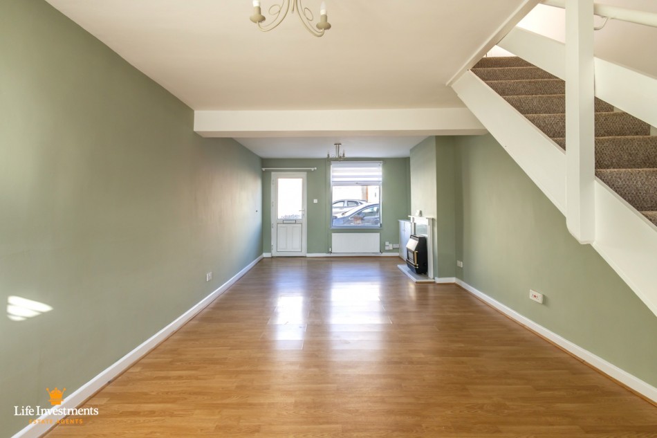 Images for Victoria Street, Rugby EAID: BID:lifeinvestments