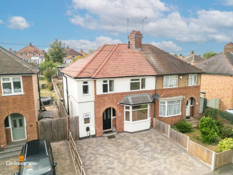 Lyndhurst Road, Hillmorton, Rugby