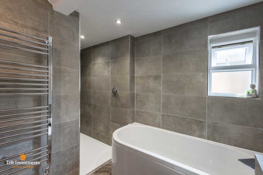 Images for Hillmorton, 17 Lyndhurst Road, Rugby EAID: BID:lifeinvestments