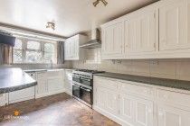 Images for Apple Grove, Rugby