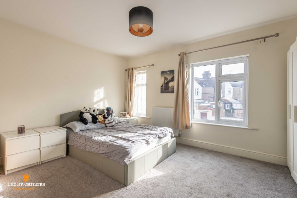 Images for Victoria Street, Rugby EAID: BID:lifeinvestments