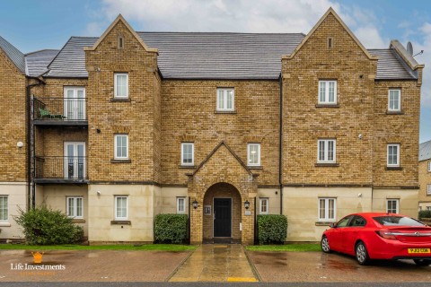 Nightingale Gardens, Rugby