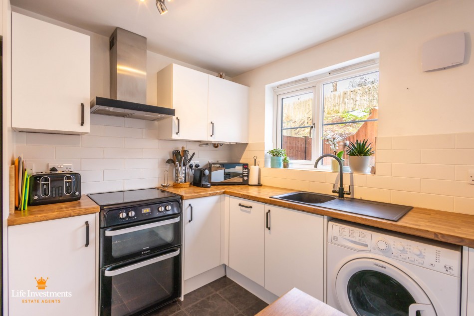 Images for Gardeners End, Rugby EAID: BID:lifeinvestments